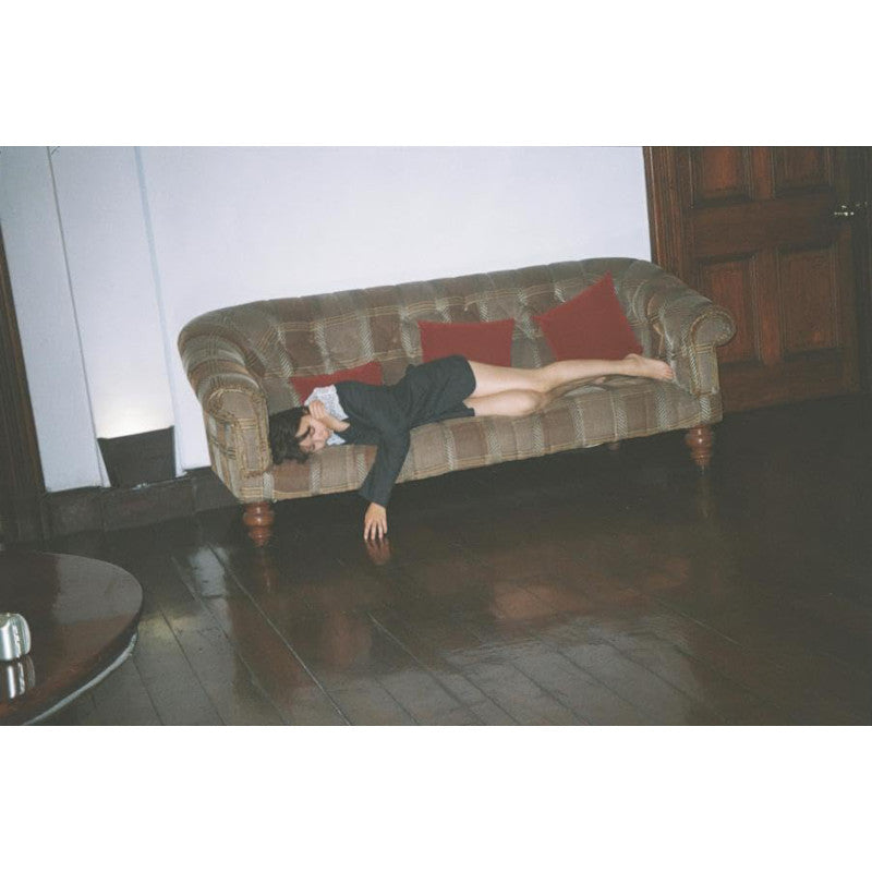 上白石萌歌 25歲生日紀念寫真集《上白石萌歌写真集 charm charm》<21x29.7cm・168頁>