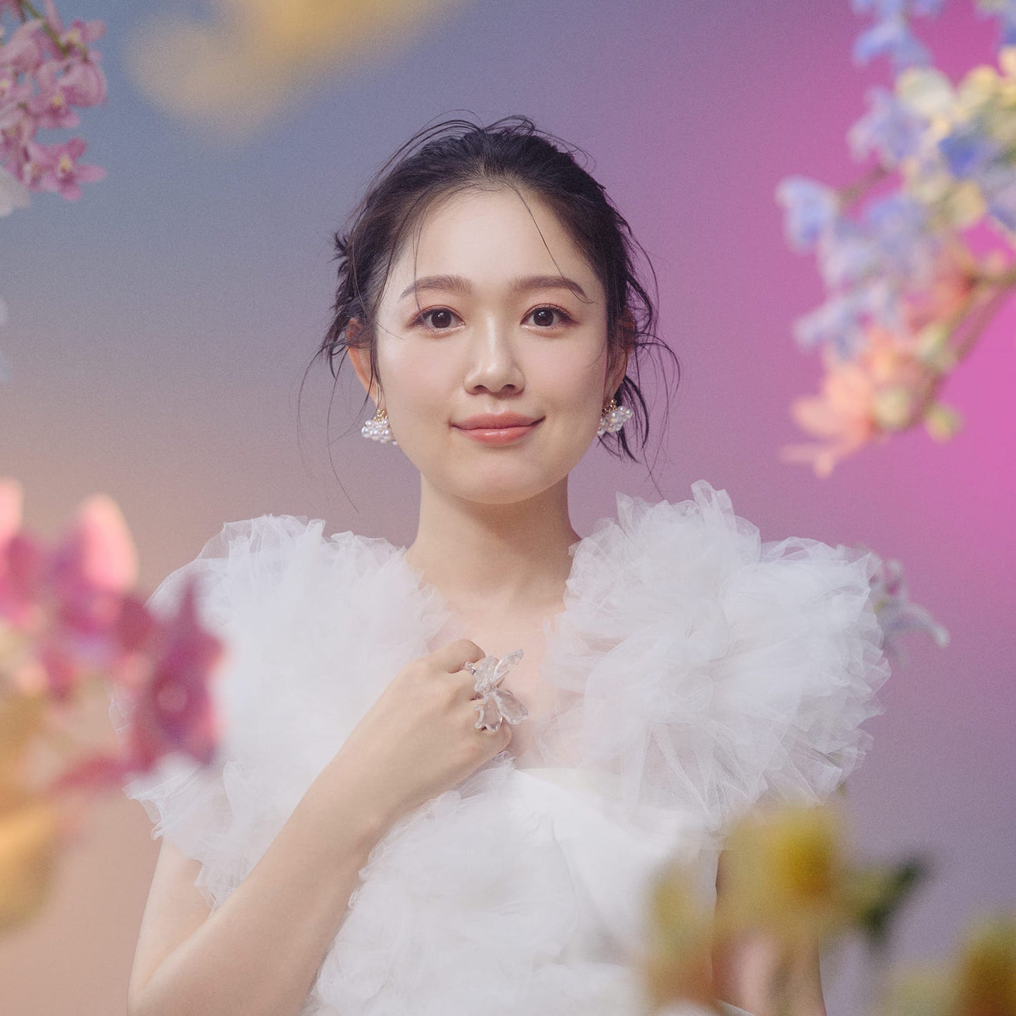 西野加奈 最新EP《Love Again》 <初回生産限定盤(CD+DVD+Photo Book+貼紙(A款)) /通常盤(CD+貼紙(B款))>