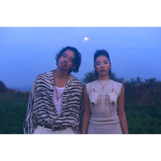 Awich × ALI 單曲CD《黄金の彼方》動畫「黃金神威」最終章片頭曲 <期間生産限定盤(CD+Blu-ray+海報)>