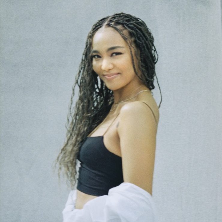 Crystal Kay 出道25周年精選輯《ALL TIME BEST 25th Anniversary》<初回限定盤(2CD+Blu-ray+Trading Card Set)/通常盤(2CD)>