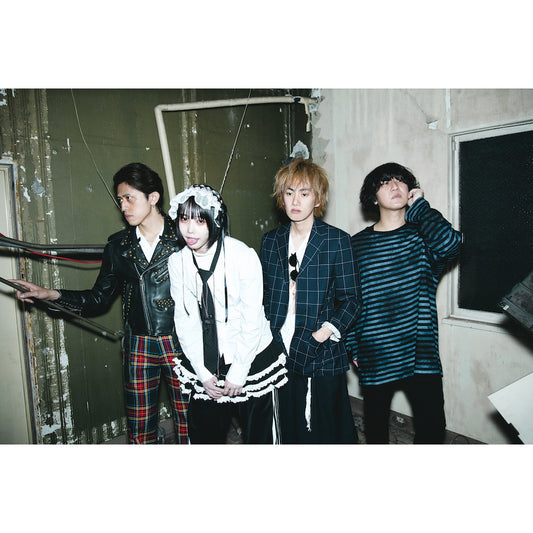 I's 解散前最後單曲CD《Past die Future》真人版【我推的孩子】第4話主題曲 <2CD+Blu-ray>