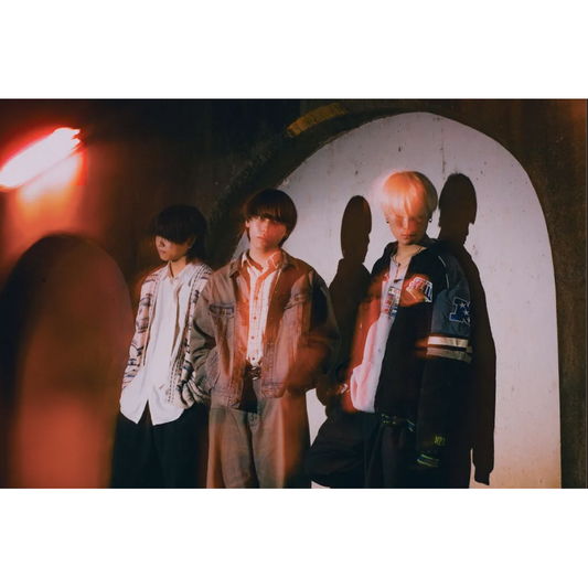 Bocchi 首張原創專輯《空に薫るは夏の影》<CD>