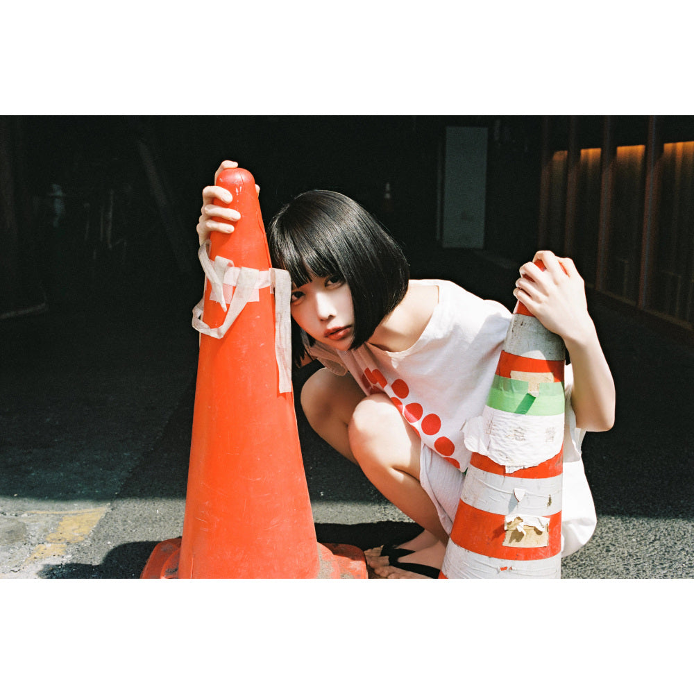 ano 首個日本武道館公演Live Blu-ray《「呪いをかけて、まぼろしをといて。」 at 日本武道館》<完全生産限定盤(Blu-ray+Live寫真集+Live Photo Card)/通常盤(Blu-ray+Booklet+Live Photo Card)>