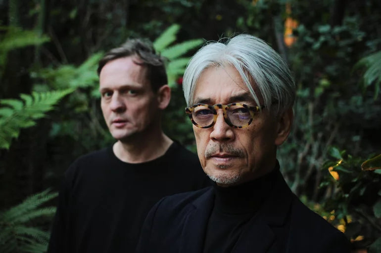 坂本龍一 x Alva Noto 合作專輯《12 Conversations》<数量限定盤(2LP黑膠)/CD>