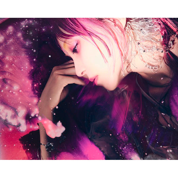 LiSA 第22張單曲CD《ブラックボックス》動畫「NieR:Automata Ver1.1a」第2季片頭曲 ＜初回生産限定盤(CD＋Photo Booklet＋貼紙Set)／通常盤(CD)／期間生産限定盤(CD＋Blu-ray＋動畫圖貼紙)＞