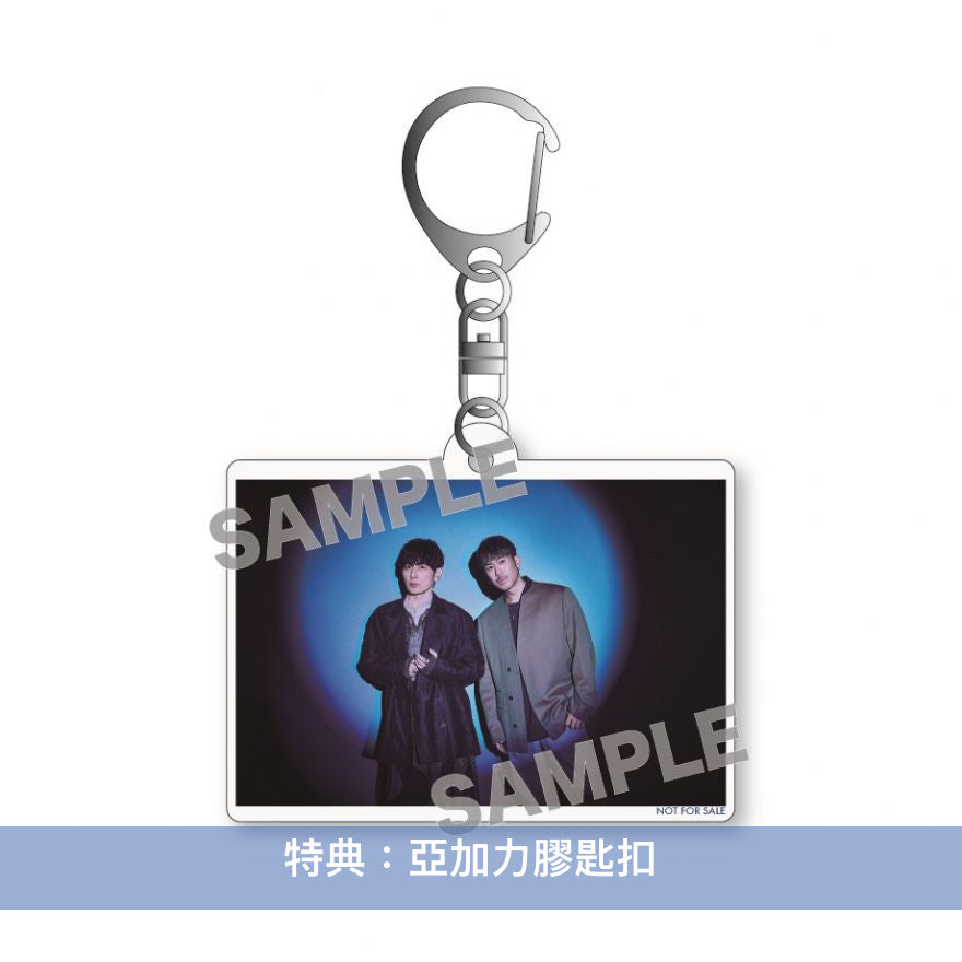 CHEMISTRY 最新EP《BLUE CHEMISTRY》＜初回生産限定盤(CD＋Blu-ray) ／通常盤(CD)＞